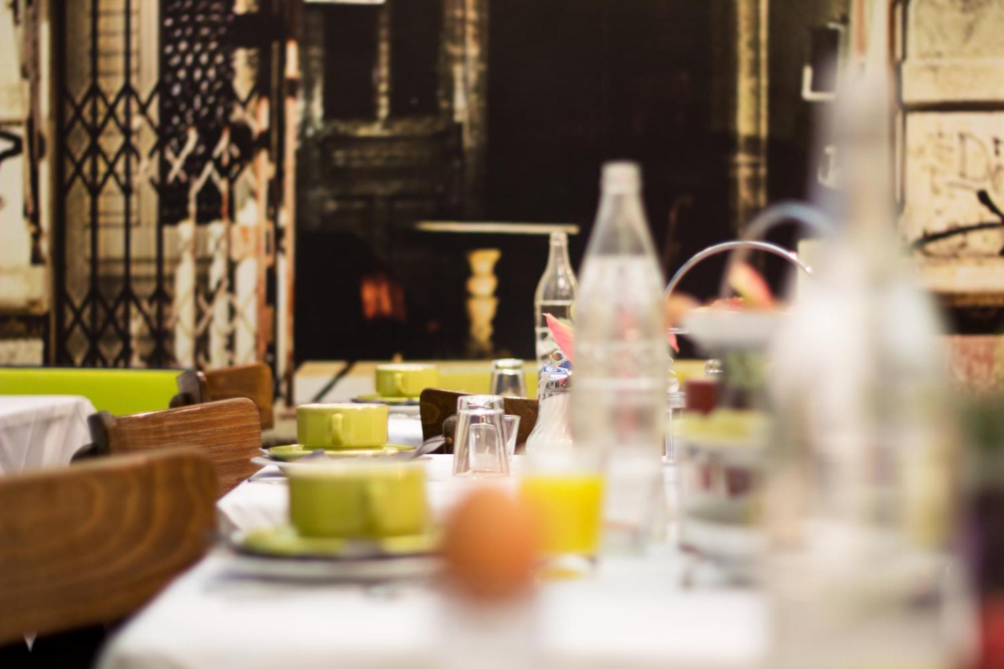 Saint Shermin Bed Breakfast & Champagne Wenen Buitenkant foto