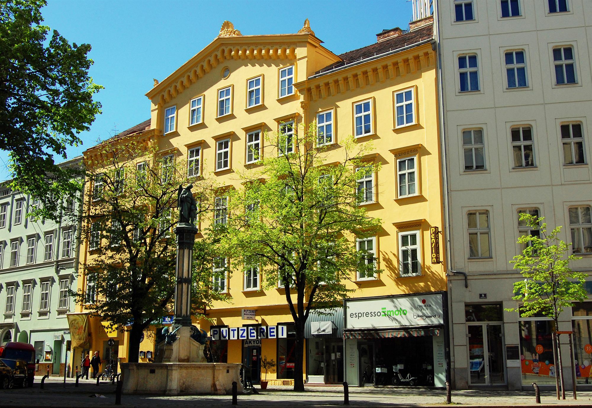 Saint Shermin Bed Breakfast & Champagne Wenen Buitenkant foto