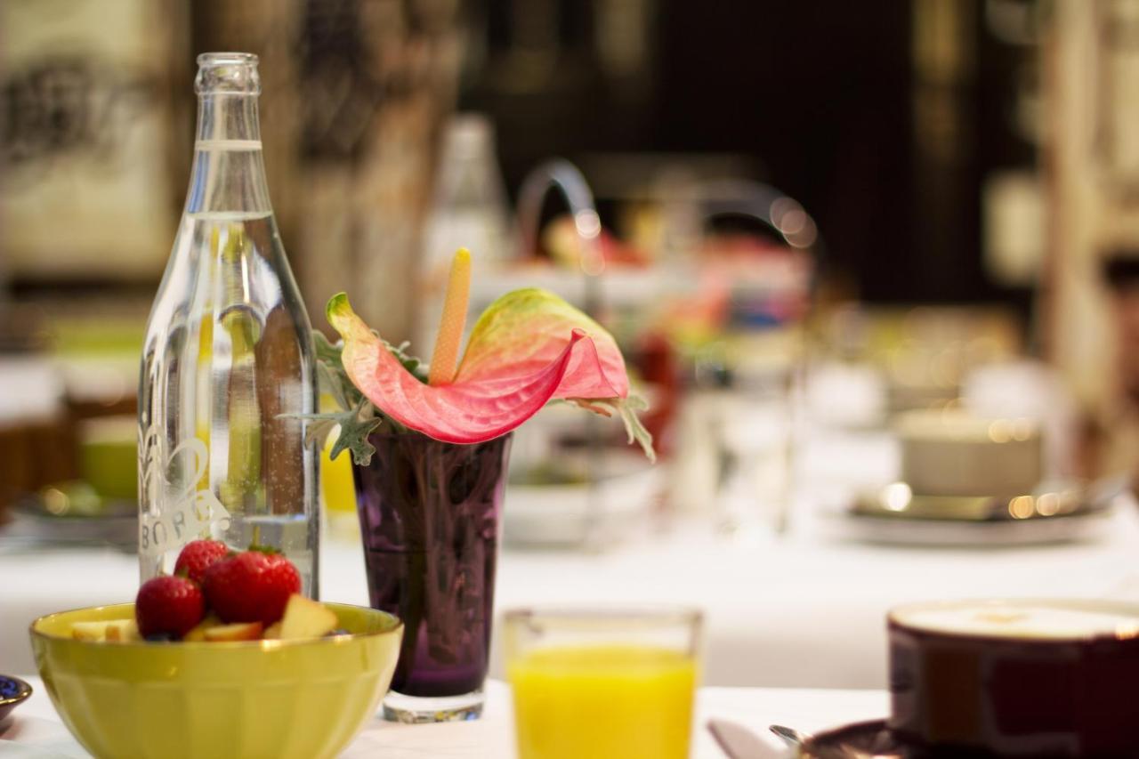 Saint Shermin Bed Breakfast & Champagne Wenen Buitenkant foto